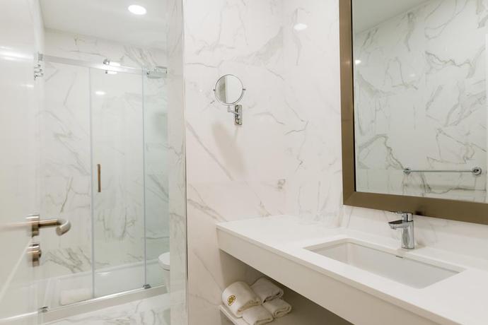 Imagen de los interiores del Hotel Lis Batalha Mestre Afonso Domingues. Foto 15