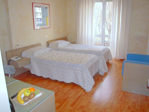 Imagen de la habitación del Hotel Lis. Foto 9