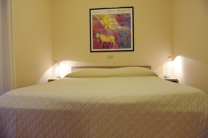 Imagen de la habitación del Hotel Lis. Foto 14