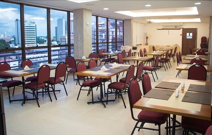 Imagen del bar/restaurante del Hotel Lis, Teresina. Foto 3
