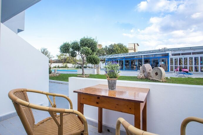 Imagen general del Hotel Lisabeth Apartments. Foto 4