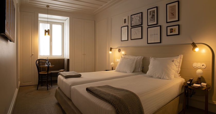 Imagen de la habitación del Hotel Lisboa Pessoa. Foto 9