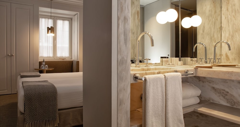 Imagen de la habitación del Hotel Lisboa Pessoa. Foto 14