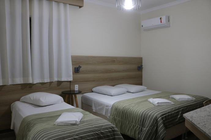 Imagen de la habitación del Hotel Lisboa, Po&ccedil;os de Caldas. Foto 6