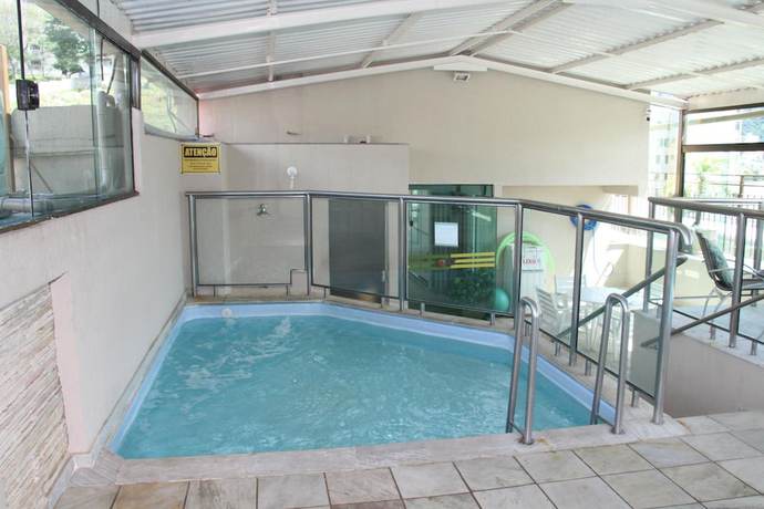 Imagen de la piscina del Hotel Lisboa, Po&ccedil;os de Caldas. Foto 20