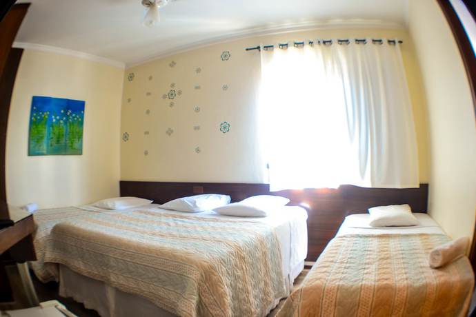 Imagen de la habitación del Hotel Lisboa, Po&ccedil;os de Caldas. Foto 16