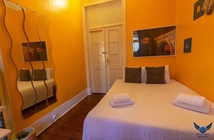 Imagen general del Hotel Lisbon Angles Hostel. Foto 11