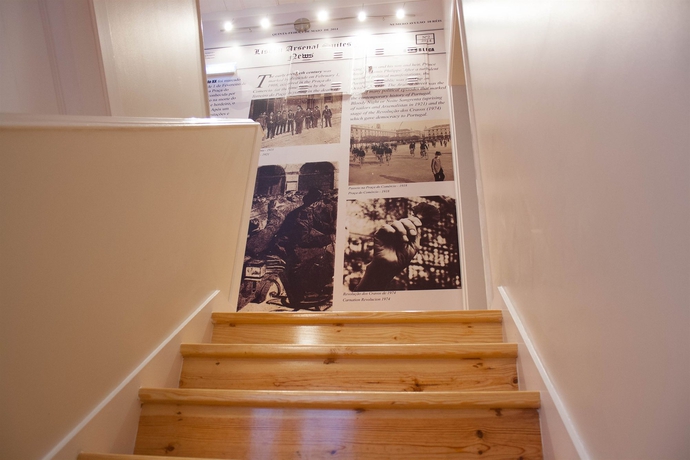 Imagen de los interiores del Hotel Lisbon Arsenal Suites. Foto 12