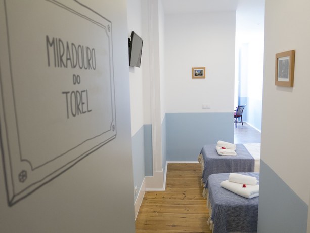 Imagen de la habitación del Hotel Lisbon Check-In Guesthouse. Foto 7