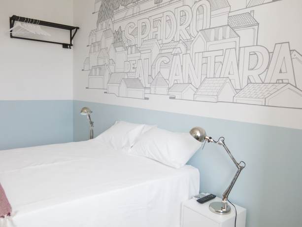 Imagen de la habitación del Hotel Lisbon Check-In Guesthouse. Foto 12