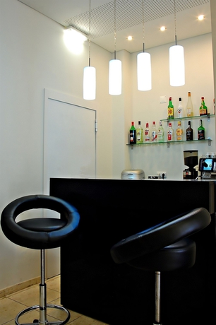 Imagen del bar/restaurante del Hotel Lisbon City. Foto 3