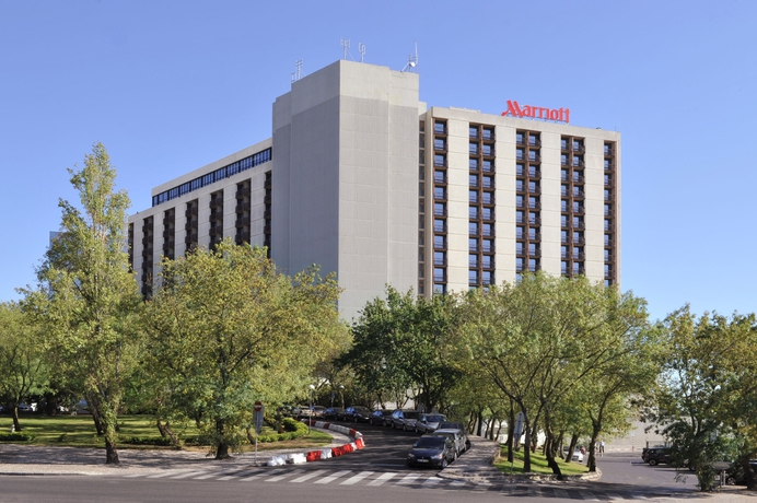 Imagen de los exteriores del Hotel Lisbon Marriott. Foto 11