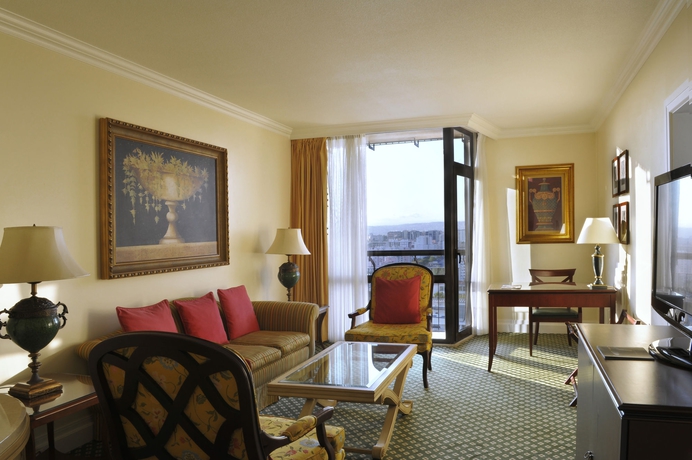 Imagen de la habitación del Hotel Lisbon Marriott. Foto 6