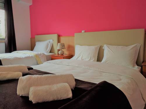 Imagen de la habitación del Hotel Lisbon Suite Home. Foto 8