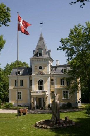 Imagen general del Hotel Liselund Ny Slot. Foto 12