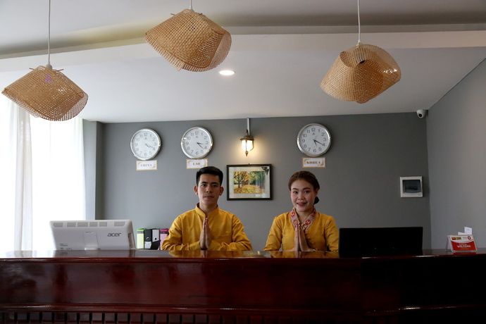 Imagen de los interiores del Hotel Lisha Grand Hotel. Foto 20