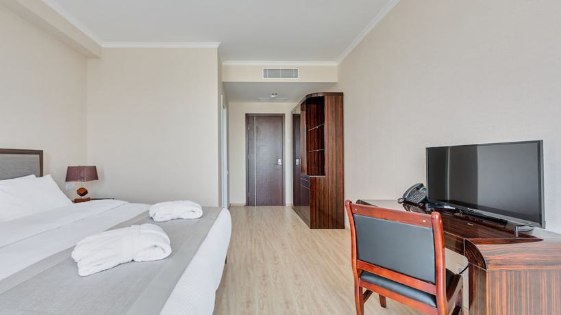 Imagen de la habitación del Hotel Lisi Hills, Tbilisi. Foto 3