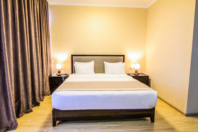 Imagen de la habitación del Hotel Lisi Hills, Tbilisi. Foto 4
