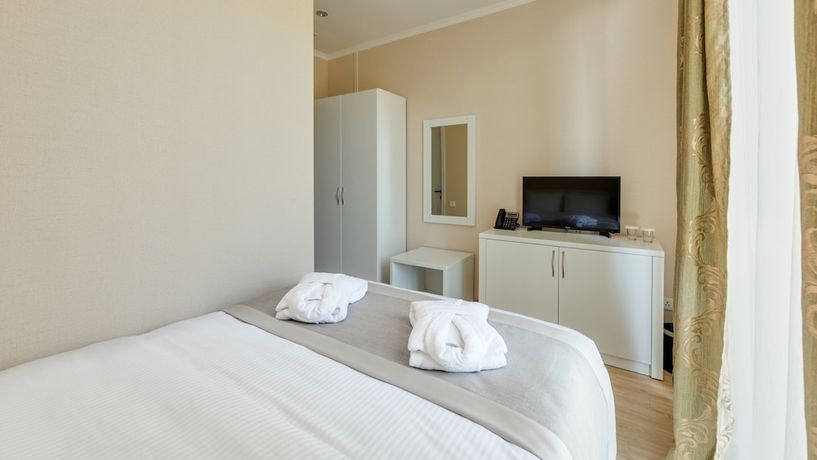 Imagen de la habitación del Hotel Lisi Hills, Tbilisi. Foto 5