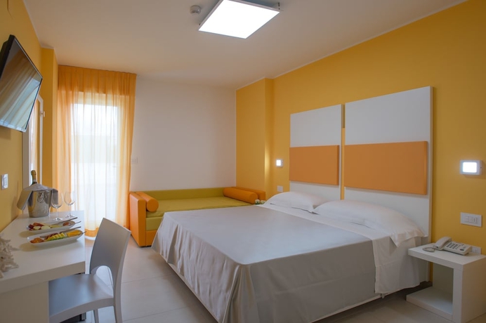 Imagen de la habitación del Hotel L'isola Di Pazze Resort. Foto 8