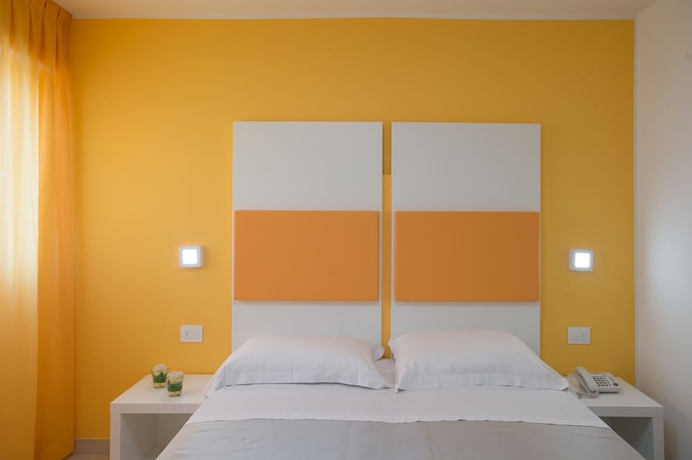 Imagen de la habitación del Hotel L'isola Di Pazze Resort. Foto 13