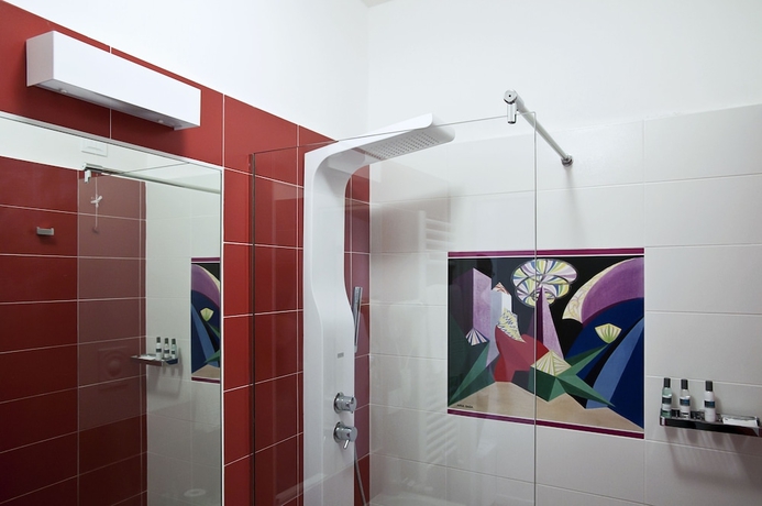 Imagen de la habitación del Hotel L'isola Di Pazze Resort. Foto 15