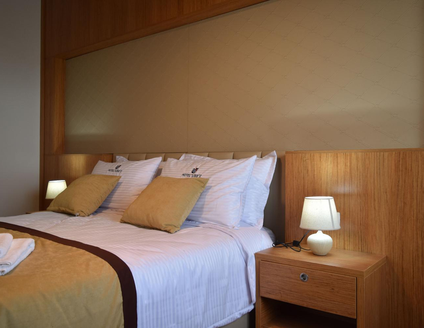 Imagen general del Hotel Liss 2, Lezhe. Foto 2