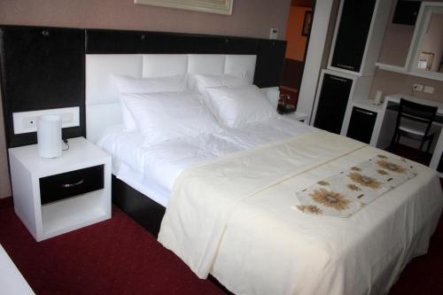 Imagen de la habitación del Hotel Liss. Foto 7