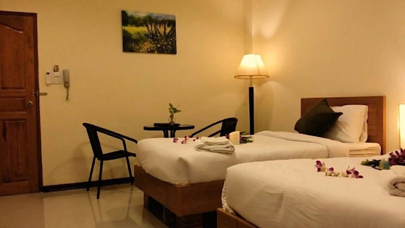 Imagen de la habitación del Hotel Lita Place. Foto 10