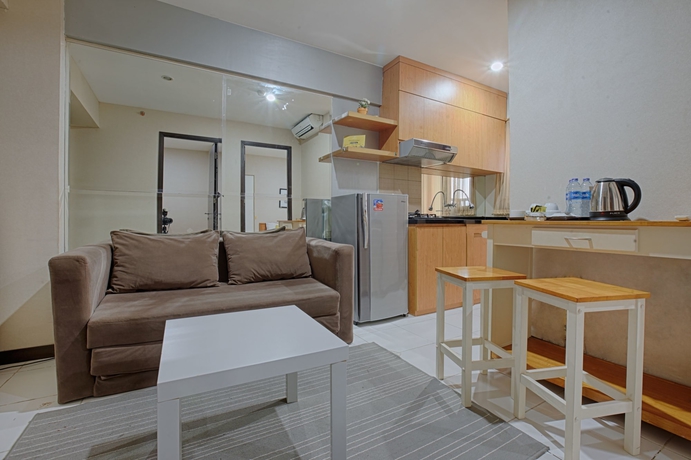 Imagen de los interiores del Hotel Literooms At Kebagusan City. Foto 17