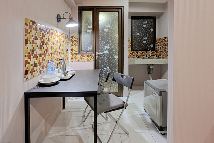 Imagen de la habitación del Hotel Literooms At Kebagusan City. Foto 5