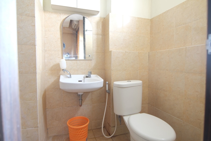 Imagen de la habitación del Hotel Literooms At Kebagusan City. Foto 9