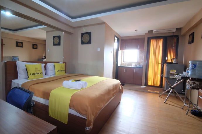 Imagen de la habitación del Hotel Literooms At Kebagusan City. Foto 13