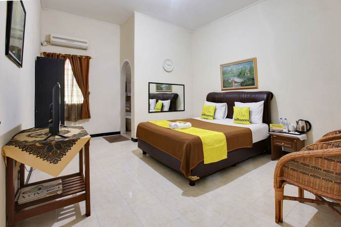 Imagen de la habitación del Hotel Literooms Kebun Raya Bogor. Foto 18
