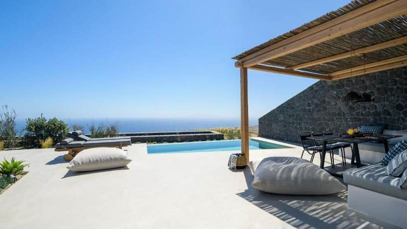 Imagen de la piscina del Hotel Lithi Luxury Retreat. Foto 14