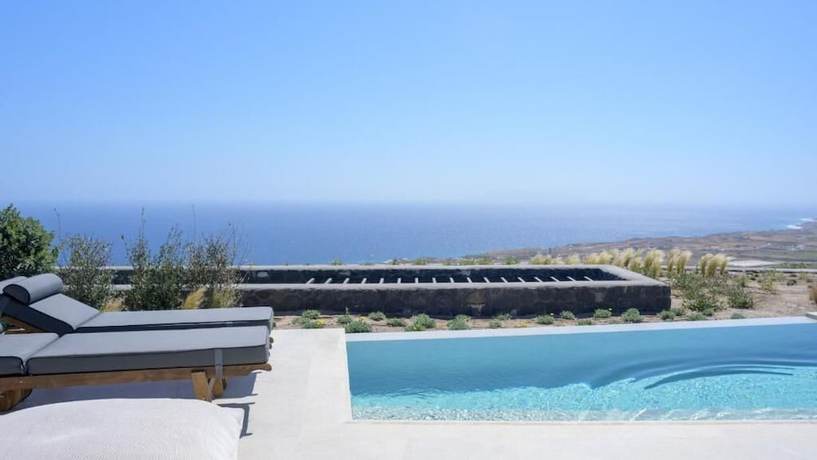 Imagen de la piscina del Hotel Lithi Luxury Retreat. Foto 15