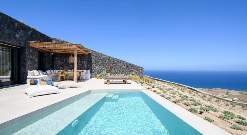 Imagen de la piscina del Hotel Lithi Luxury Retreat. Foto 16