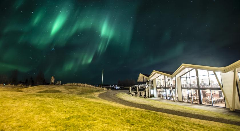 Imagen de los exteriores del Hotel Litli Geysir. Foto 5