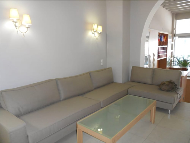 Imagen de los interiores del Hotel Lito, Tinos. Foto 19