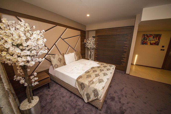 Imagen de la habitación del Hotel Litros and Spa. Foto 10