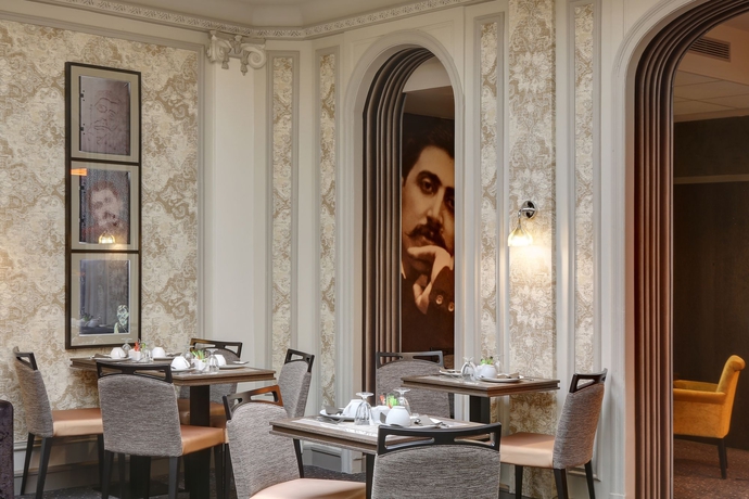 Imagen del bar/restaurante del Hotel Litt&eacute;raire Le Swann, BW Premier Collection. Foto 1