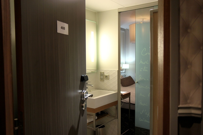 Imagen de la habitación del Hotel Litt&eacute;raire Le Swann, BW Premier Collection. Foto 8