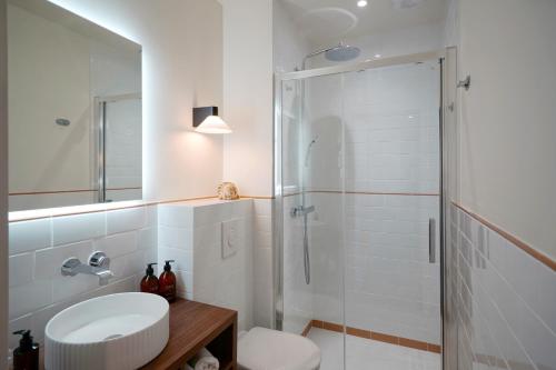 Imagen de la habitación del Hotel Littéraire Stendhal. Foto 8