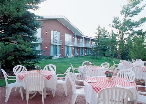 Imagen de los exteriores del Hotel Little America Cheyenne. Foto 10