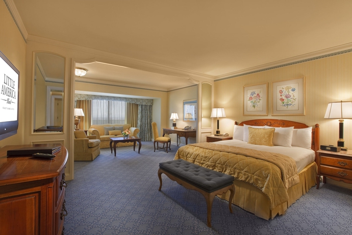 Imagen de la habitación del Hotel Little America. Foto 7