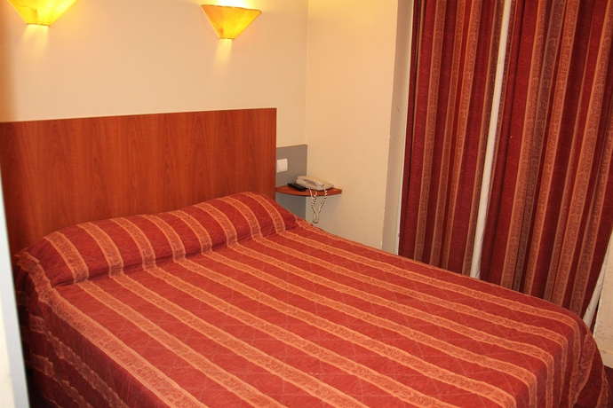 Imagen de la habitación del Hotel Little. Foto 14