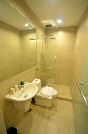 Imagen de la habitación del Hotel Little Gaya. Foto 2