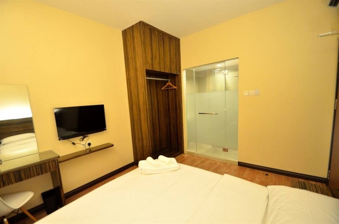 Imagen de la habitación del Hotel Little Gaya. Foto 8