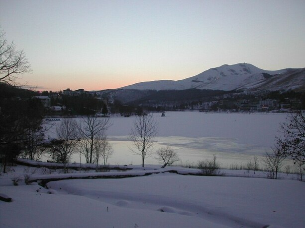 Imagen de los exteriores del Hotel Little Grebe. Foto 33