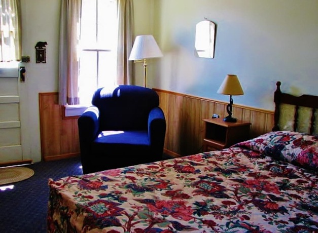 Imagen de la habitación del Hotel Little HiltInns EGM. Foto 12